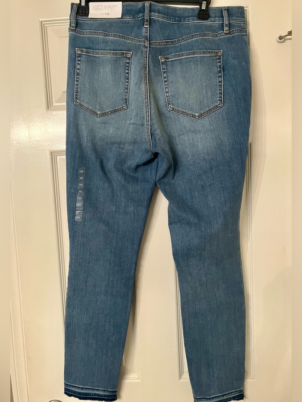 LOFT High Rise Skinny Jeans - Picture 3 of 5